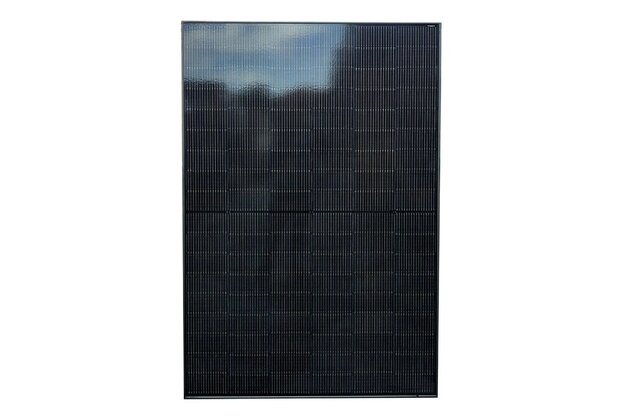 JA Solar JAM54D41-440/LB 440 Wp